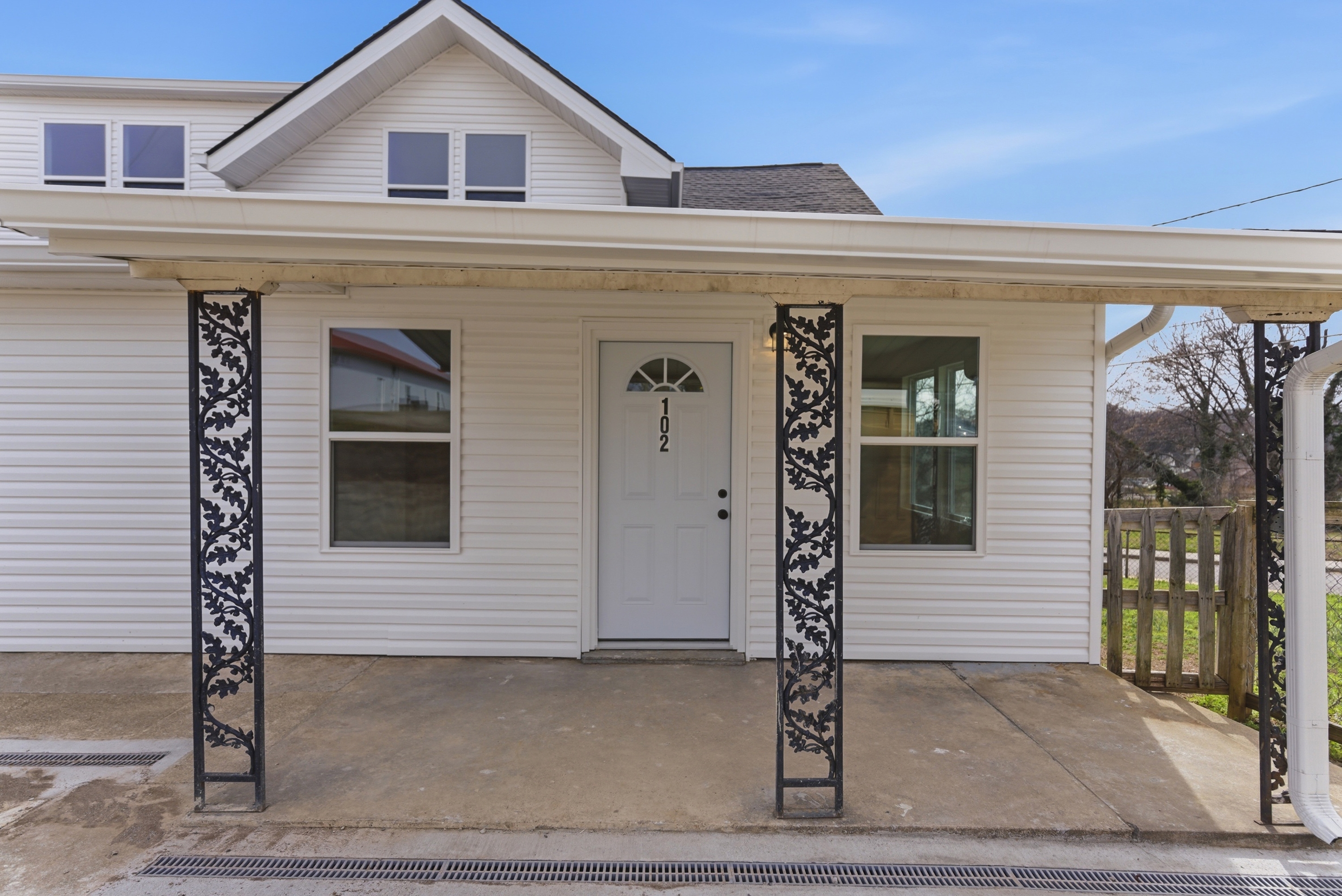 2303 Parkview Avenue - 102