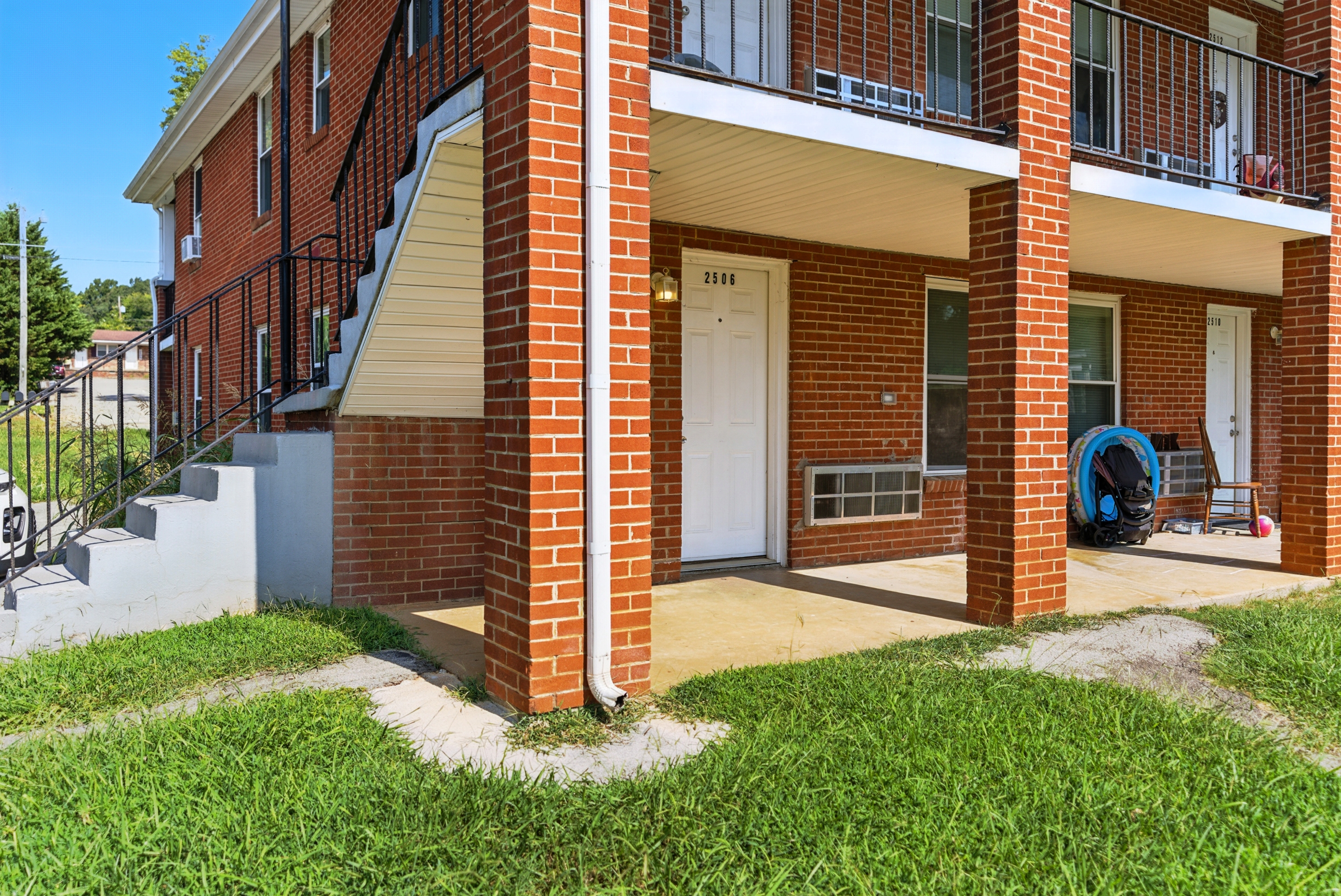 Property thumbnail image